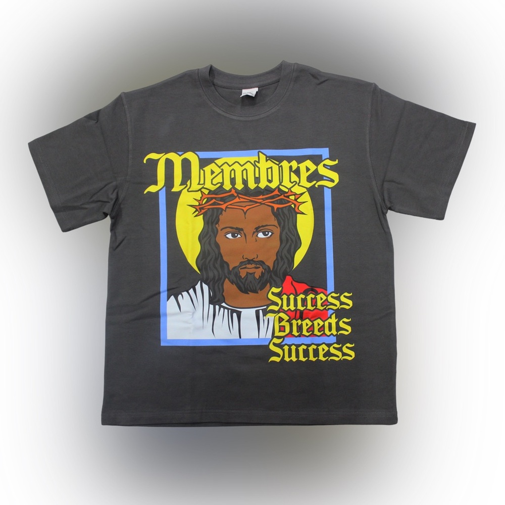 This stylish black SAINT MICHAEL (style) T-shirt is a must-have!!!